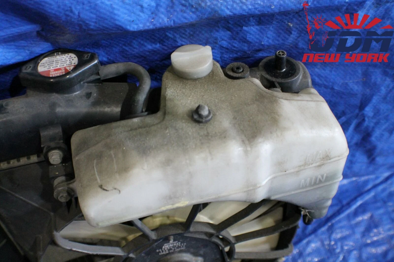 02-06 OEM JDM Acura Honda RSX DC5 Radiator W/ Fan Assembly & Coolant Reservoir - Image 12